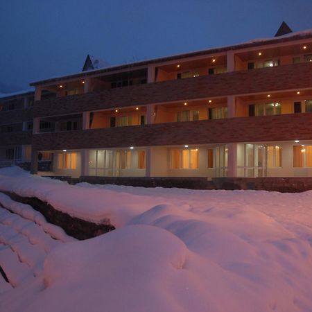 Tsaghkahovit Hotel Cahkadzor Kültér fotó