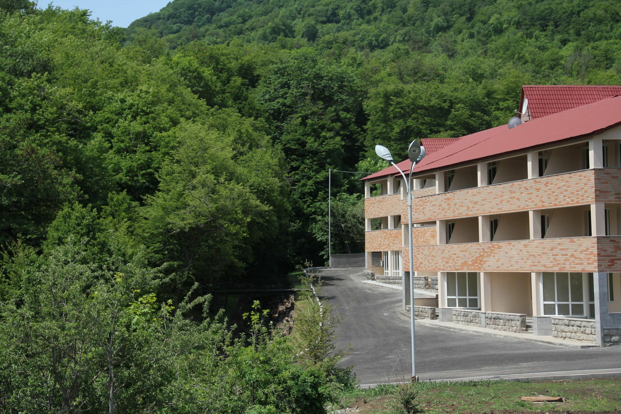 Tsaghkahovit Hotel Cahkadzor Kültér fotó